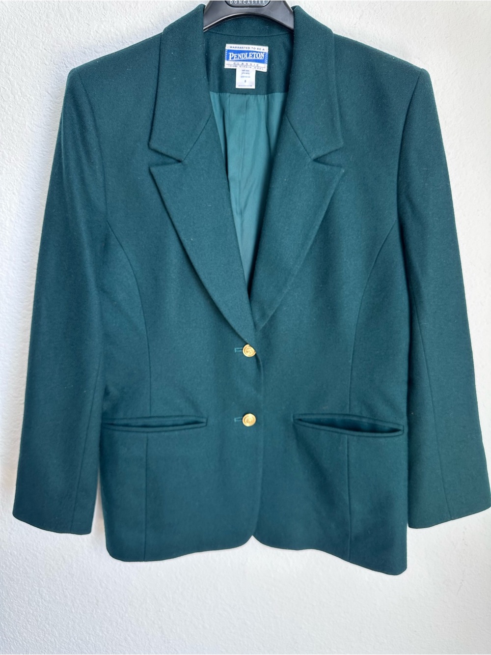 Vintage Green Wool Pendleton Two Gold Button Blazer‎ 8 virgin wool USA